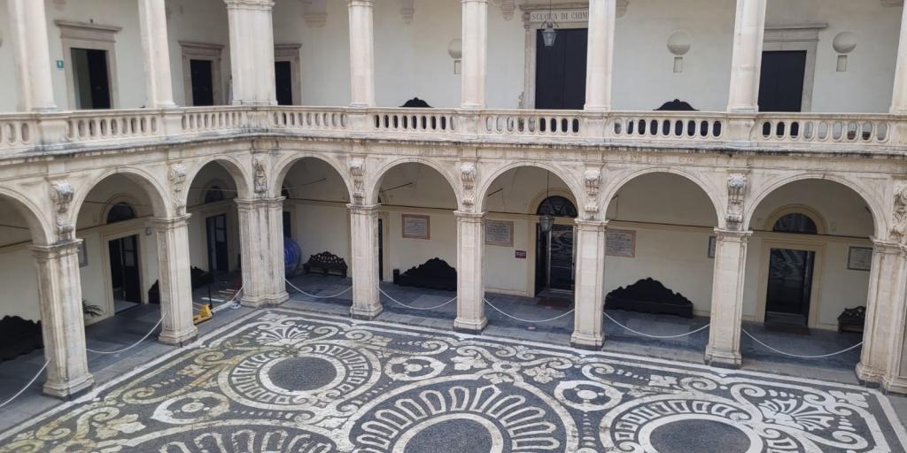 immagine palazzo a cagliari